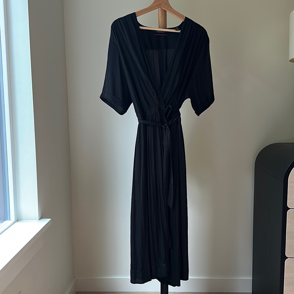 Scotch soda classic wrap dress in black